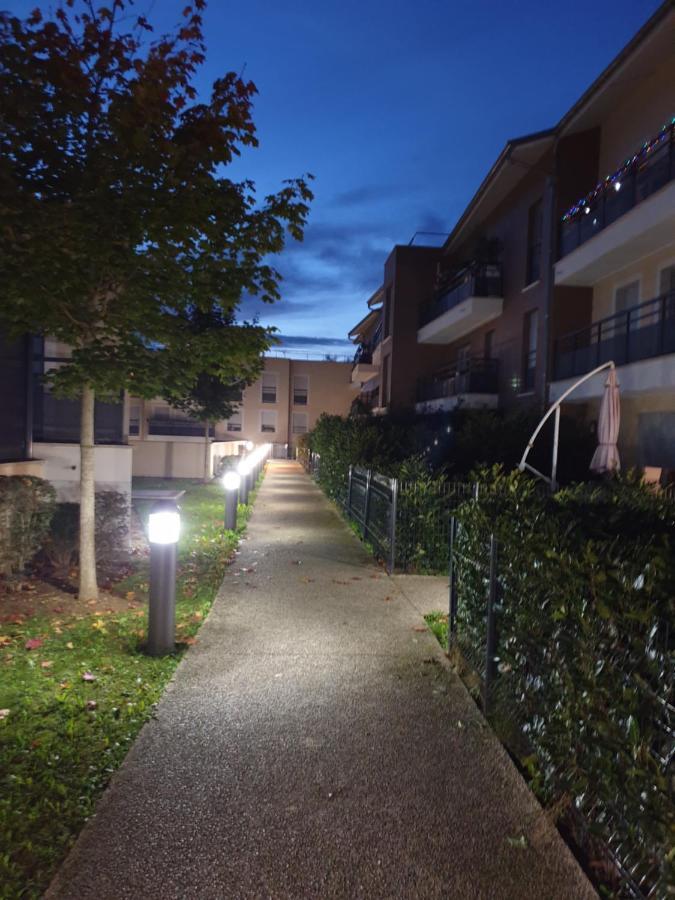 Appartement Studio O Fil De L'O A 12 Kilometres De Disneyland Paris Crecy-la-Chapelle Екстериор снимка